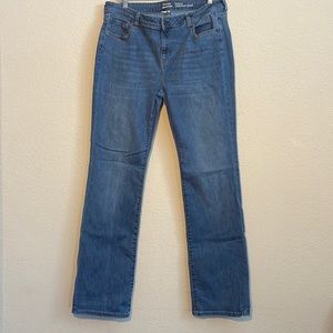 Amazon Essentials, denim, bootcut jeans.